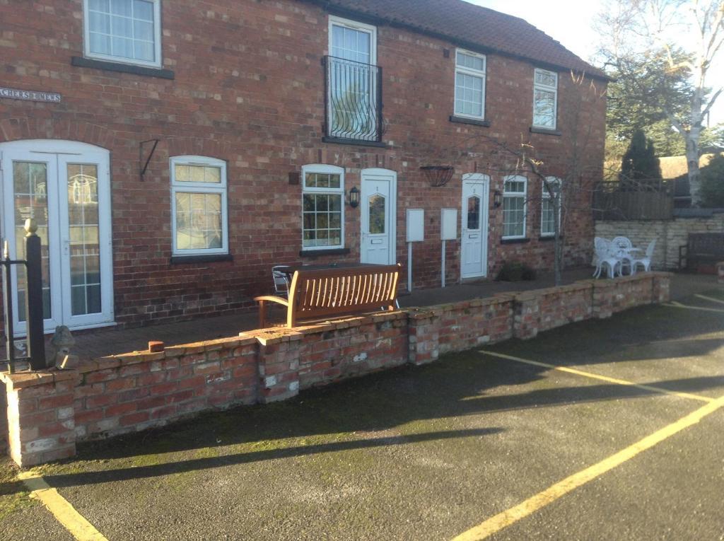 The Lincolnshire Poacher Inn Metheringham Habitación foto